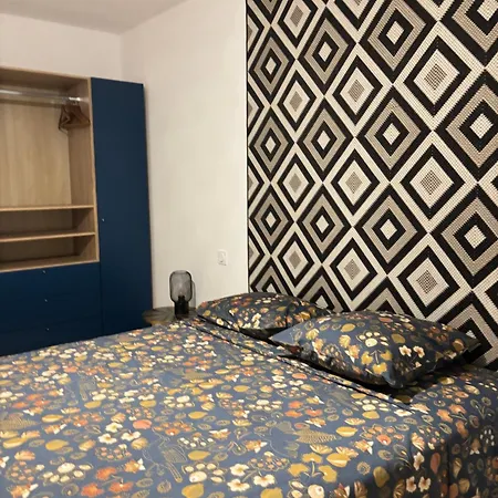 Le 29 Bis * Laparade