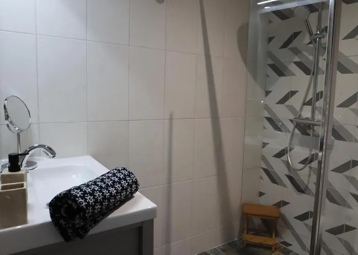 Le 29 Bis Nyaraló *